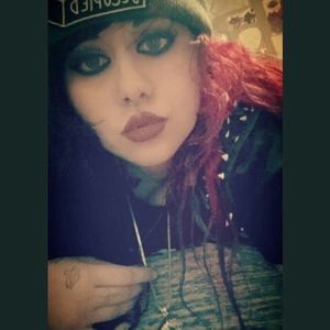 Meet your Posher, Raquel